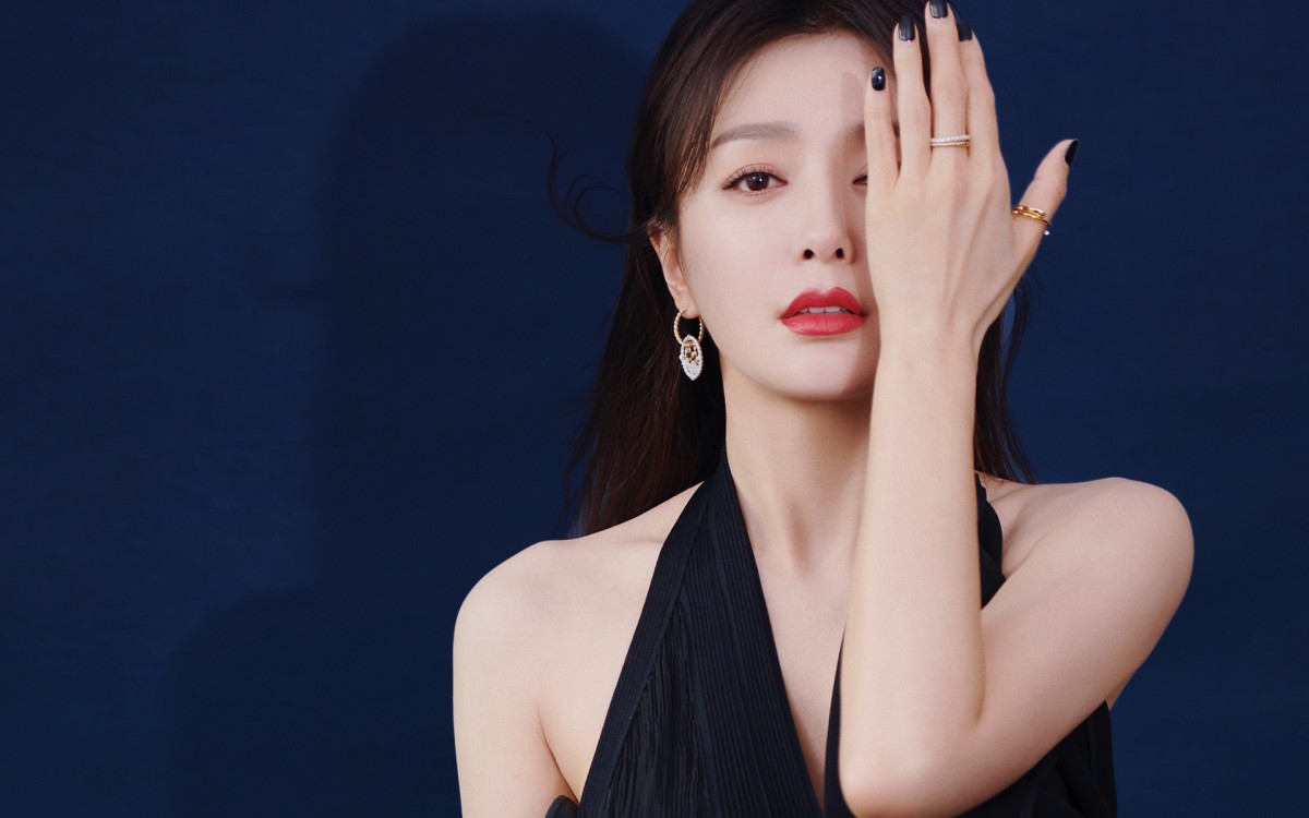 秦岚性感写真图片-美女壁纸-高清美女图片-第7图-娟娟壁纸