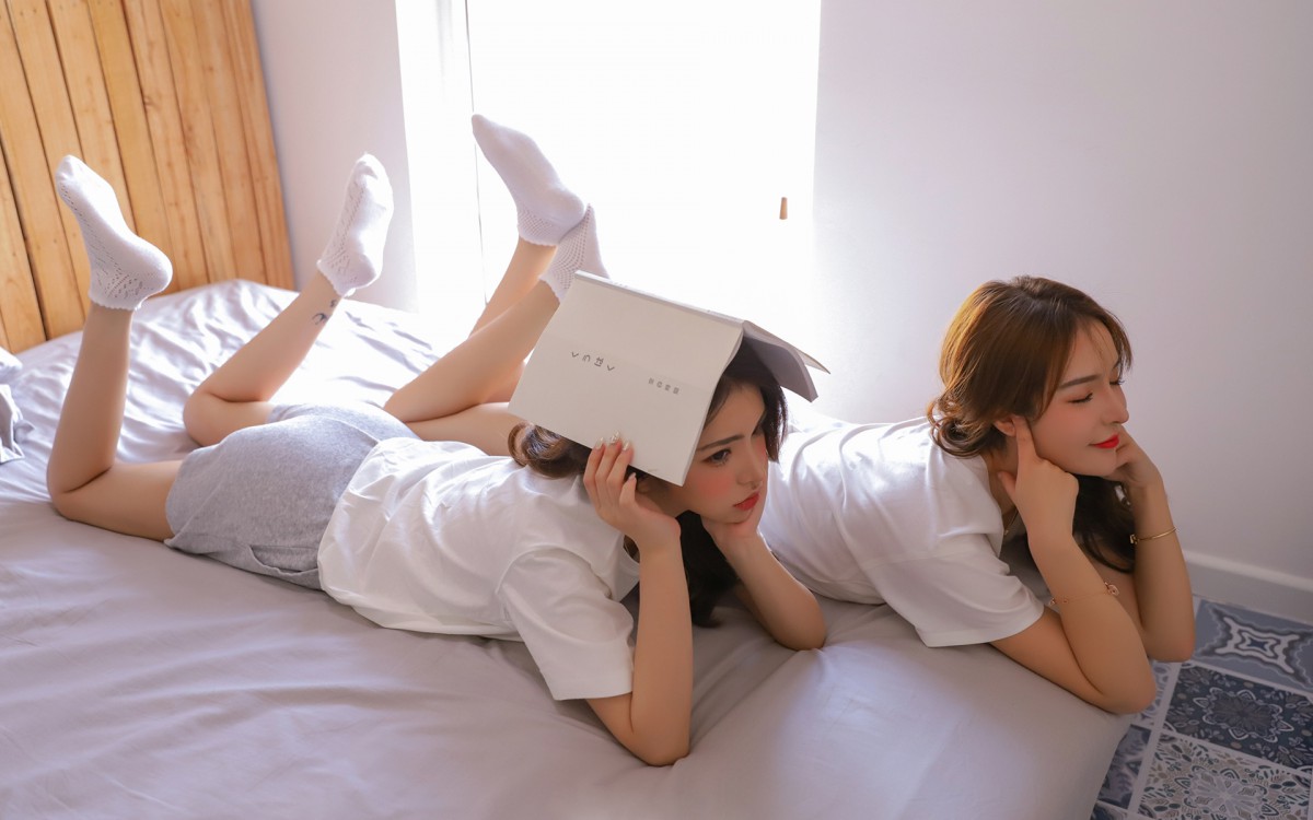 双胞胎美女姐妹花图片-美女壁纸-高清美女图片-第5图-娟娟壁纸