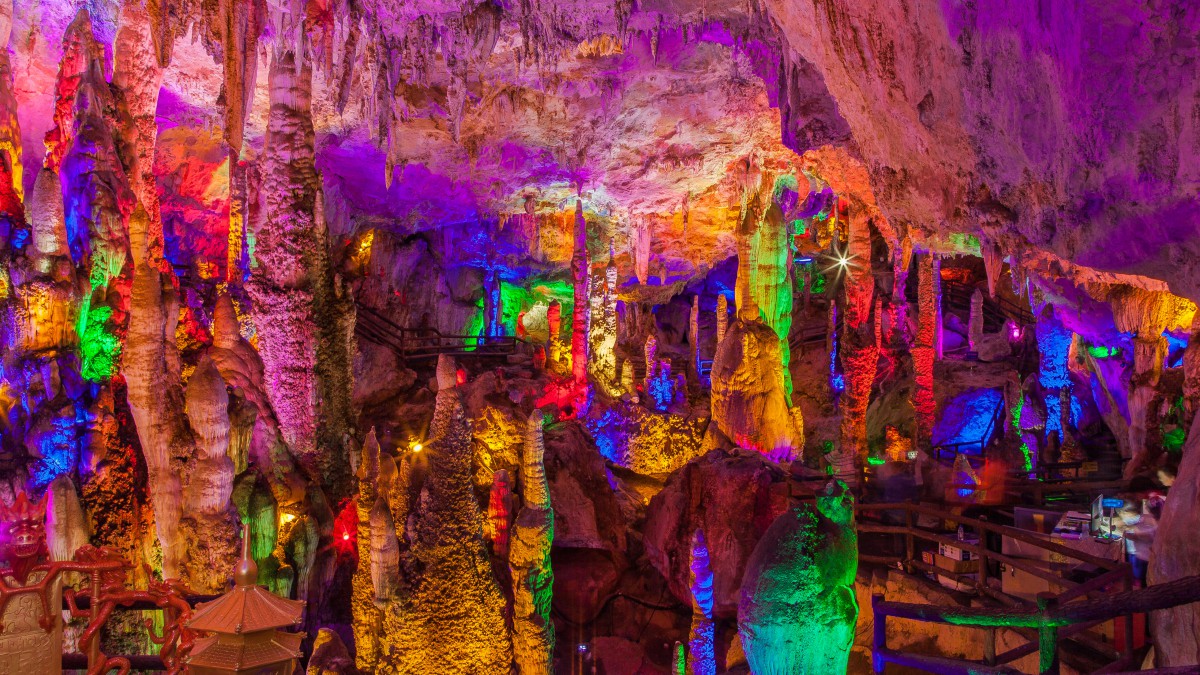 云南昆明九乡溶洞图片111