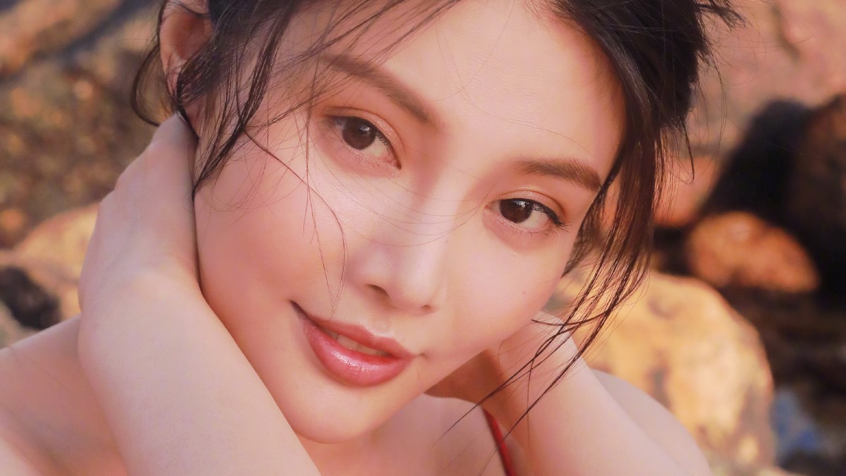 徐冬冬高清头像图片-美女壁纸-高清美女图片-第12图-娟娟壁纸