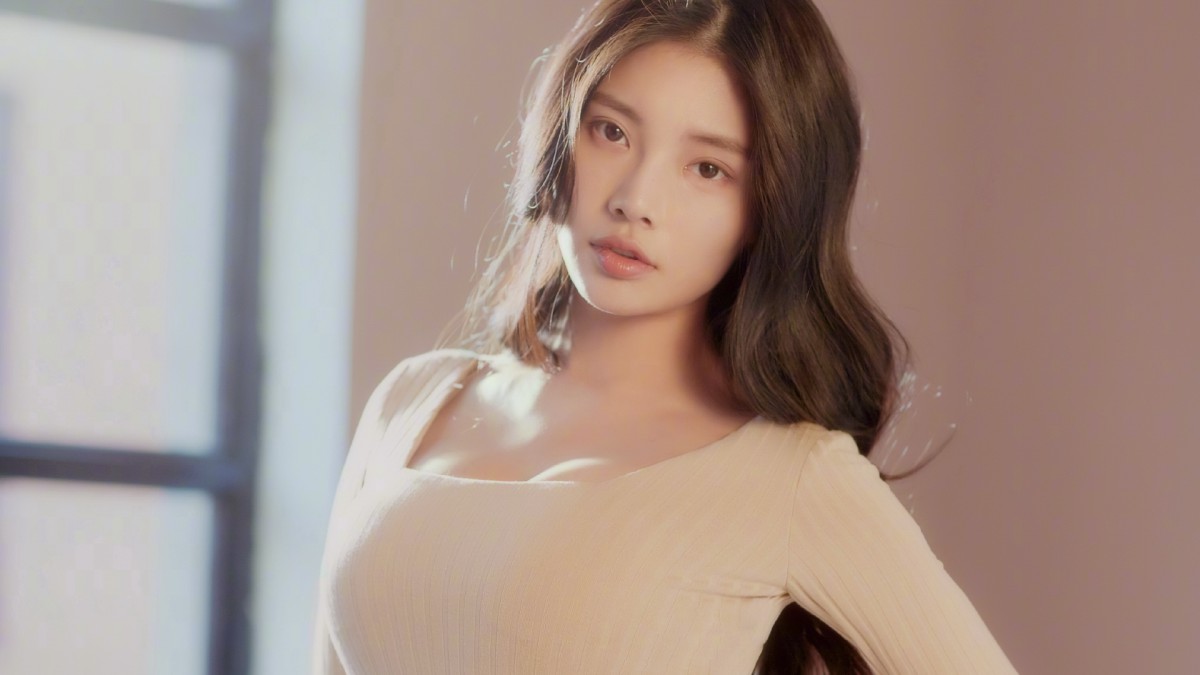 徐冬冬图片大全-美女壁纸-高清美女图片-第6图-娟娟壁纸