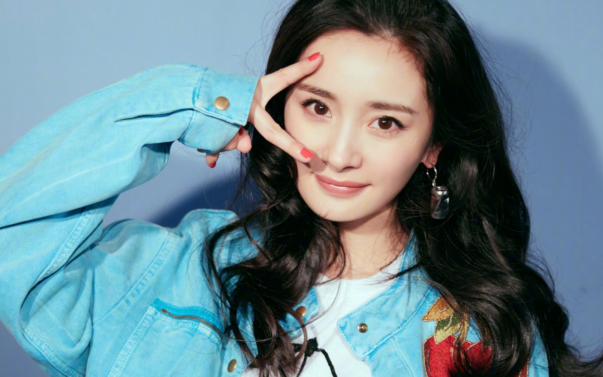 杨幂清新图片壁纸-美女壁纸-高清美女图片-第7图-娟娟壁纸