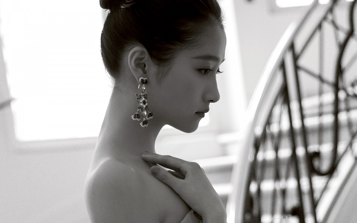 关晓彤头像图片-美女壁纸-高清美女图片-第8图-娟娟壁纸