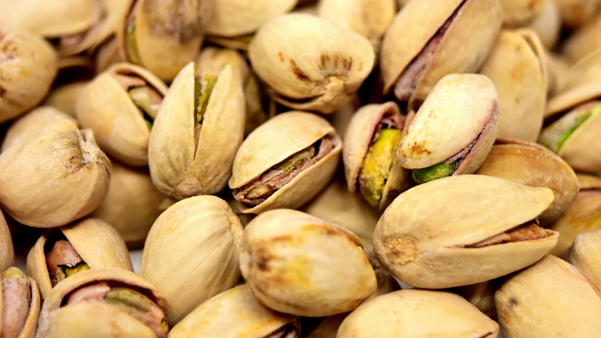 好吃的零食开心果的图片-静物壁纸-高清静物图片-娟娟壁纸