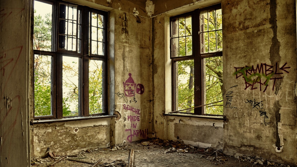 废弃破旧的楼房图片211