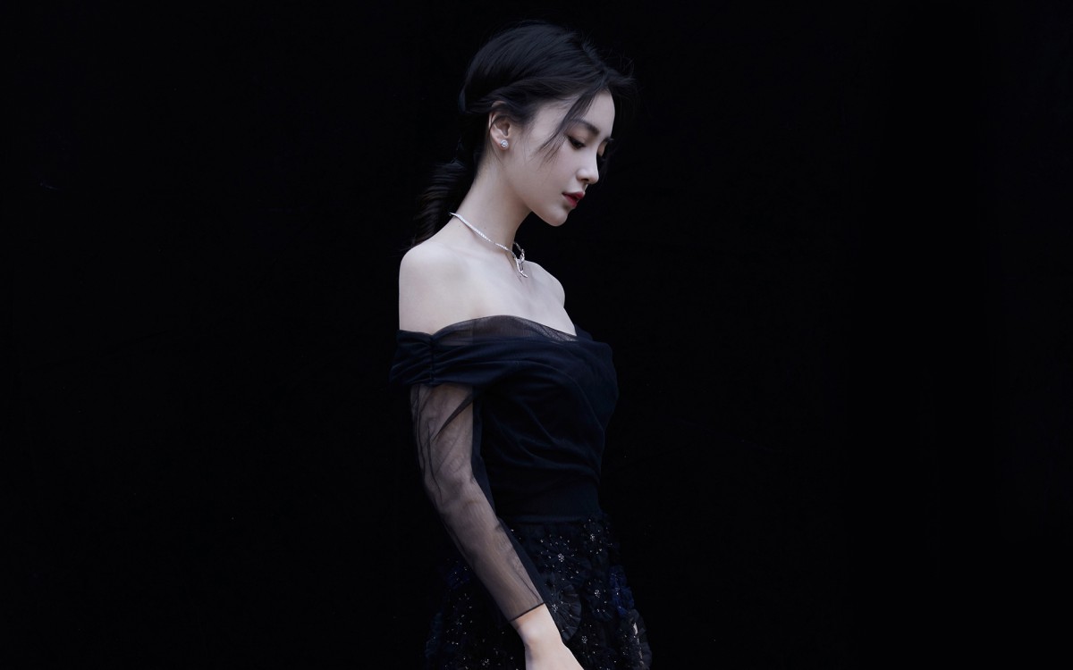 angelababy露肩薄纱裙性感图片-美女壁纸-高清美女图片-第4图-娟娟