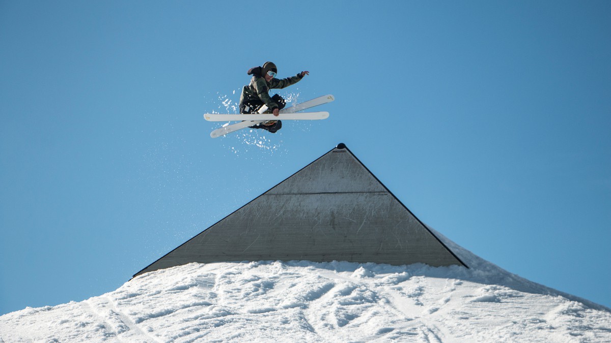 高清户外滑雪运动图片69