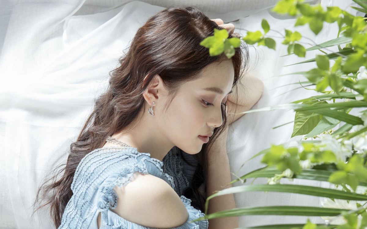 孙伊涵壁纸图片312