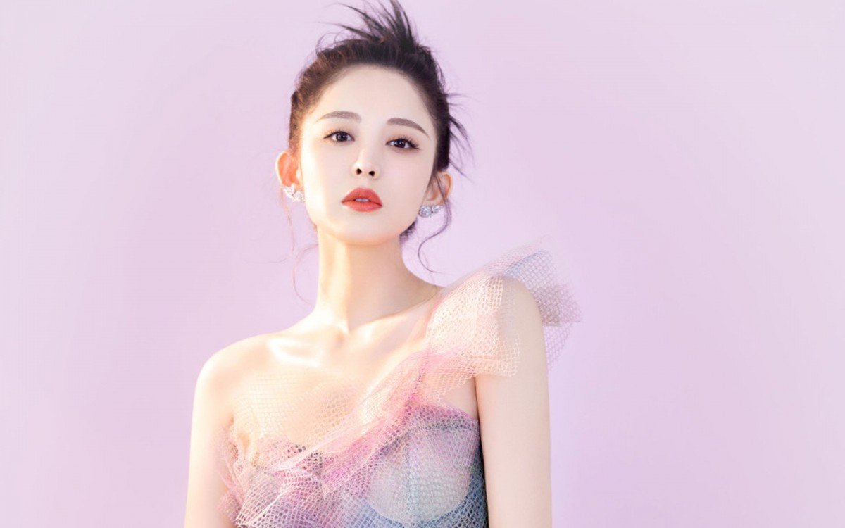 古力娜扎仙气写真壁纸图片110