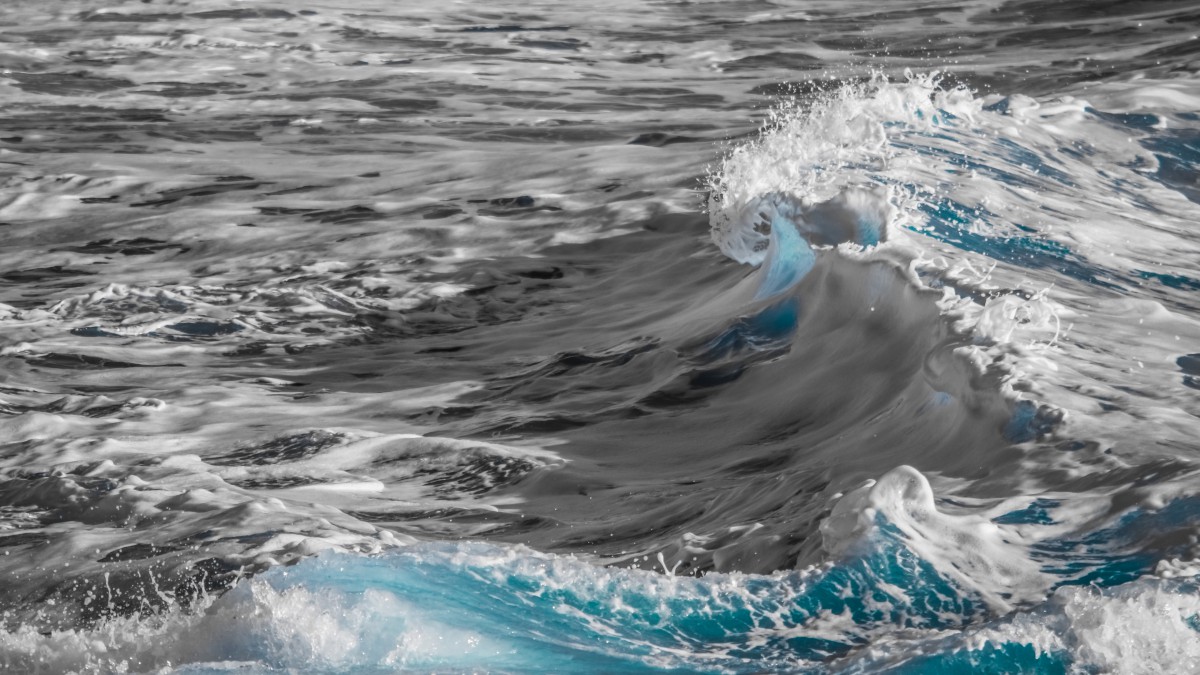 汹涌的海浪图片912