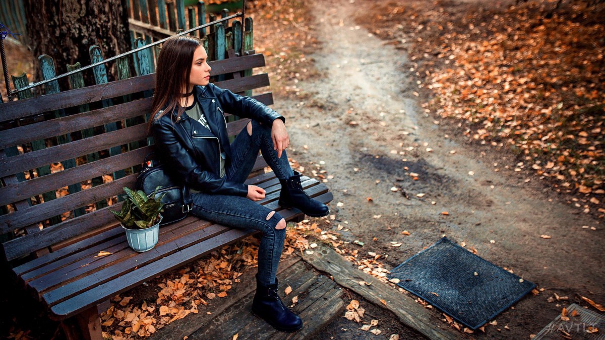 原图你的电脑分辨率(1600x1600)→生成壁纸显示:√欣赏模式全屏模式