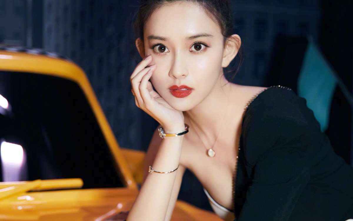 孟子义仙气性感壁纸18