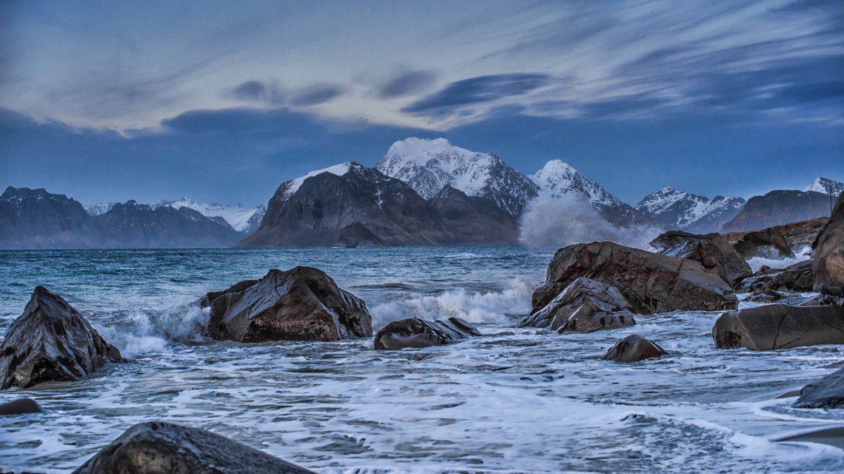 风景壁纸雪景海滩图片