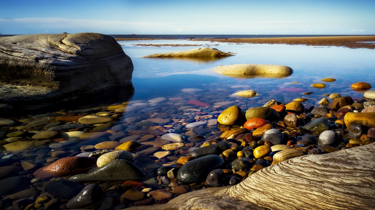 大钦岛鹅卵石沙滩图片
