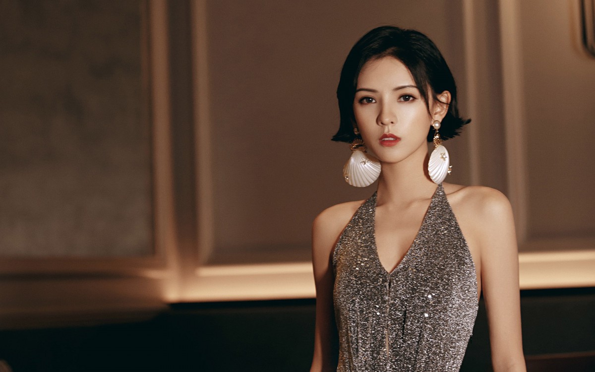 张予曦性感壁纸19