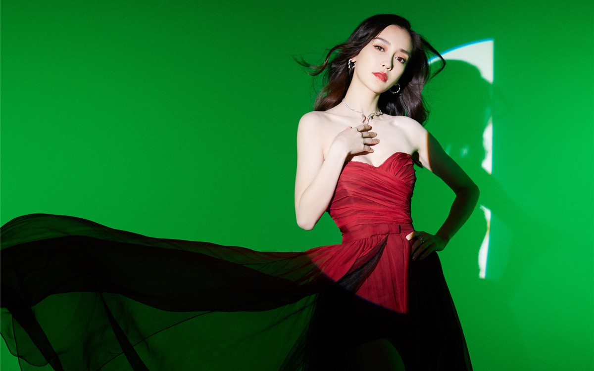 抹胸裙美女angelababy香肩图片-美女壁纸-高清美女图片-娟娟壁纸