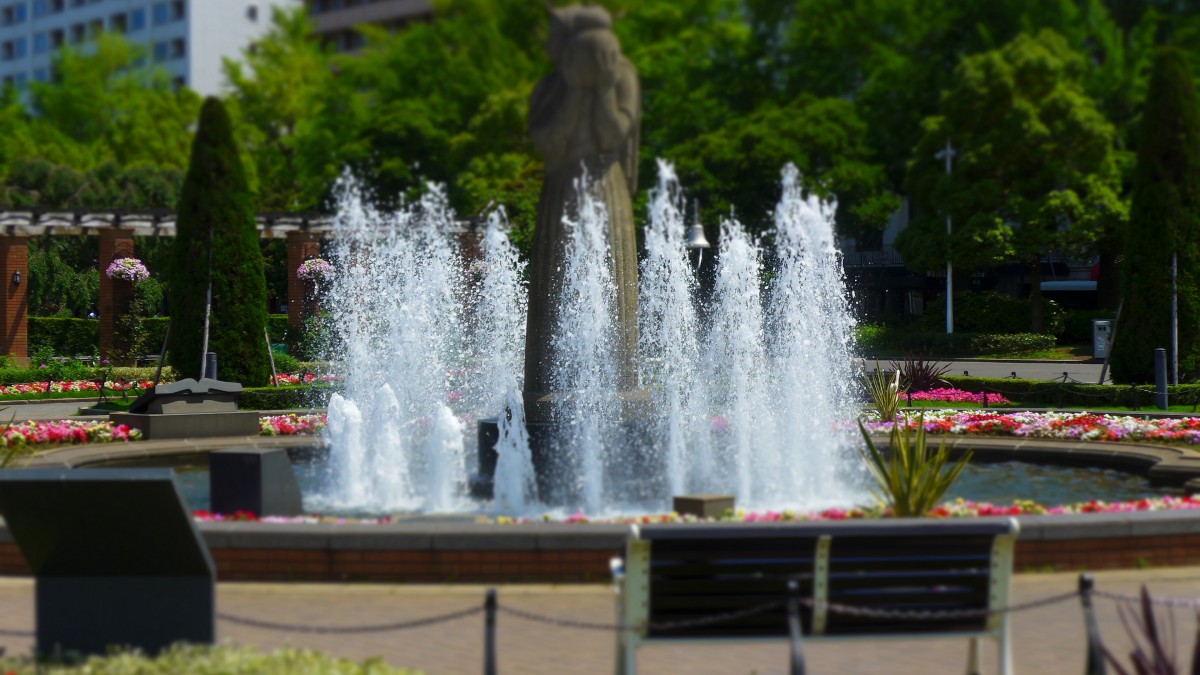 人工景观喷泉图片(12/12)