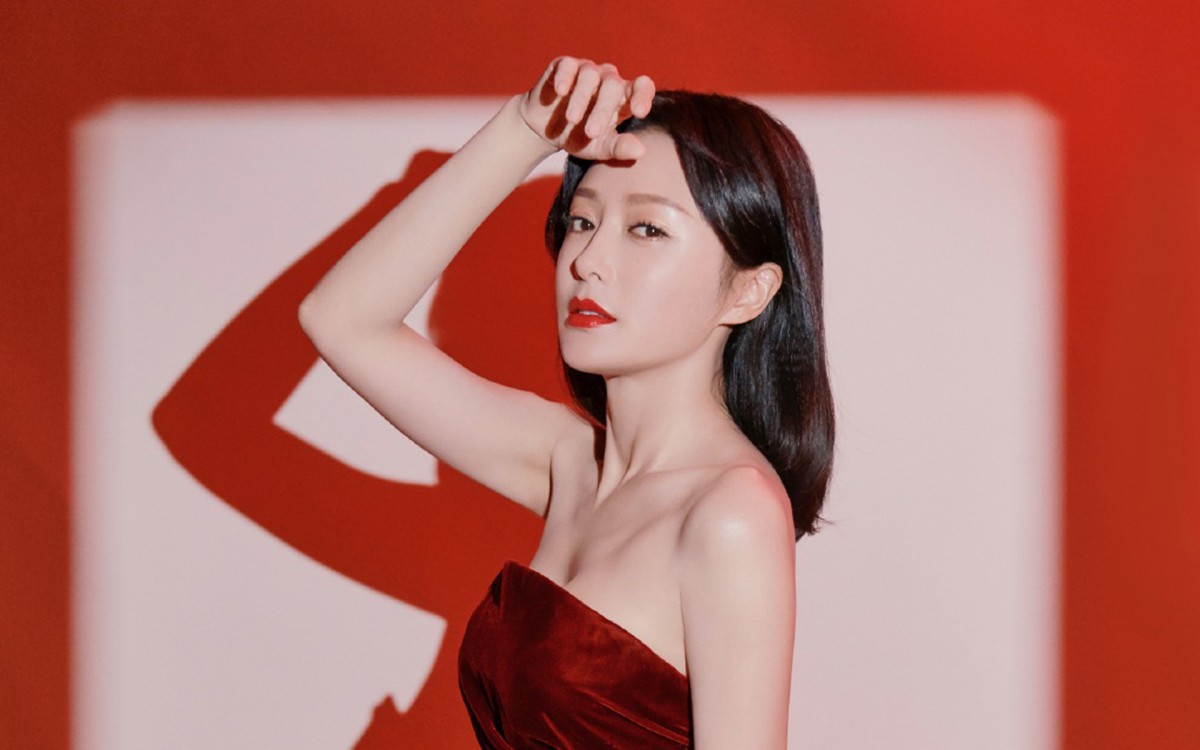 秦岚美艳性感写真壁纸38