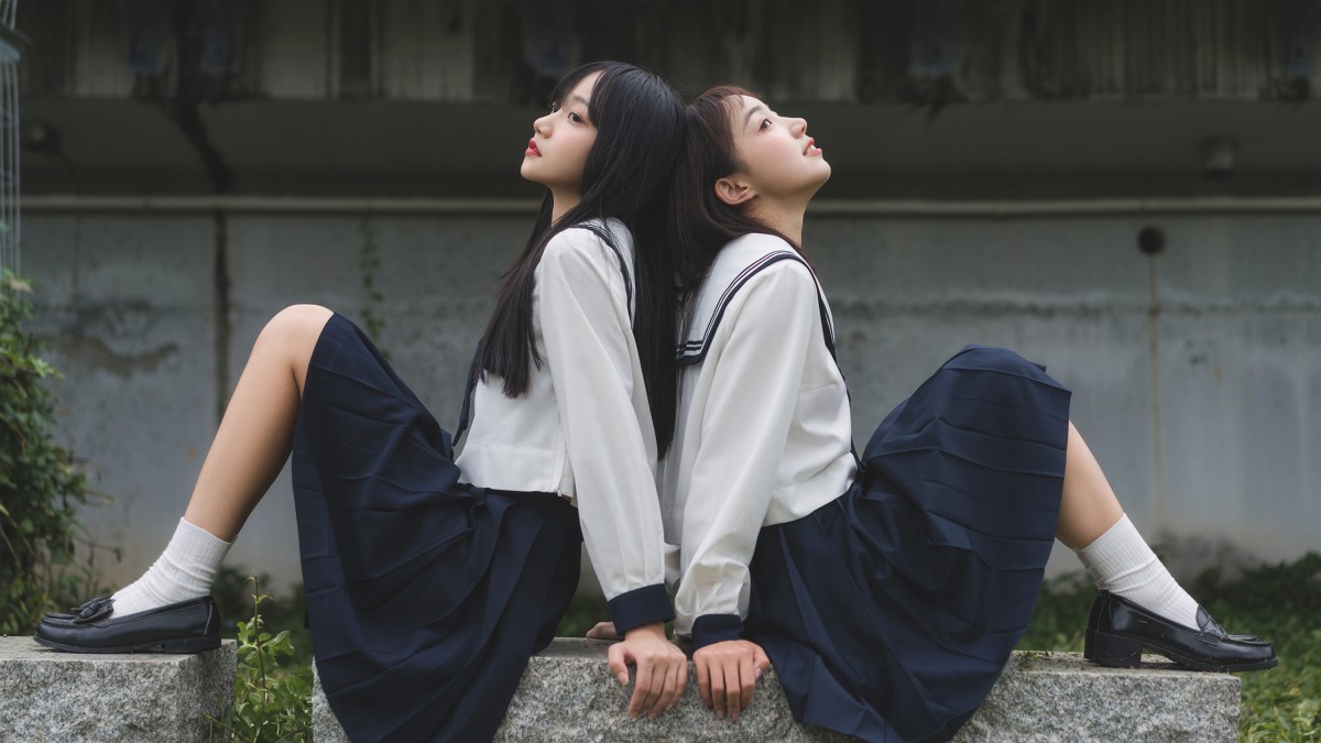 校园jk姐妹花照片17