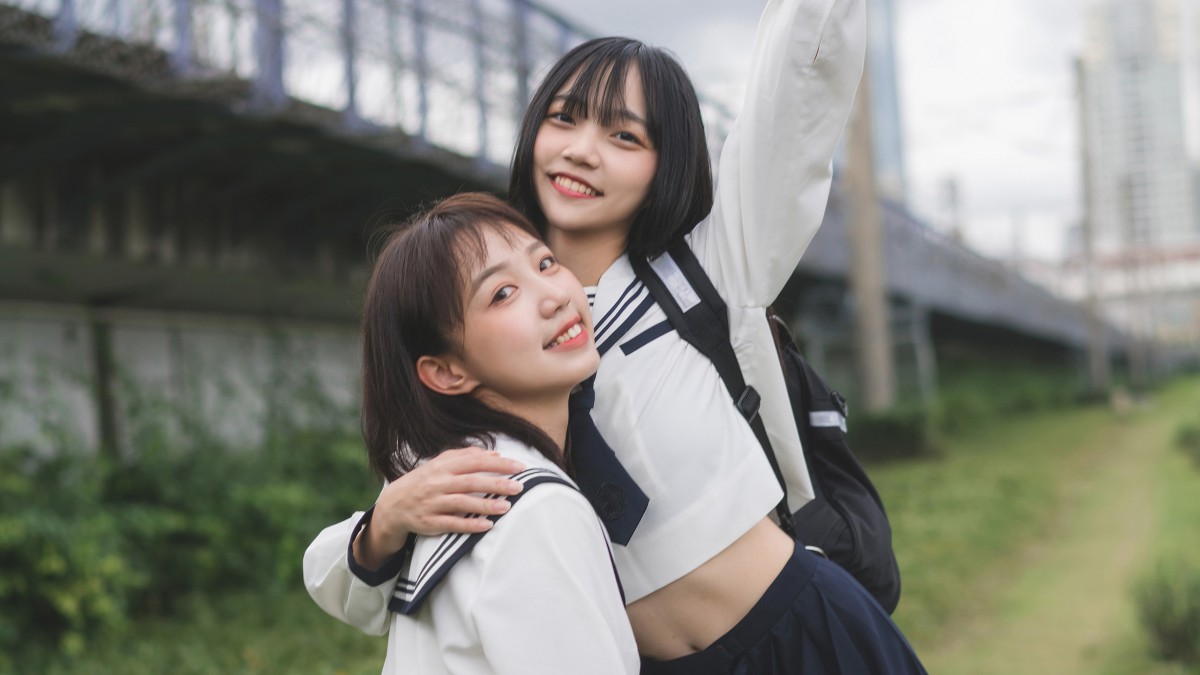 校园jk姐妹花照片-美女壁纸-高清美女图片-第7图-娟娟壁纸