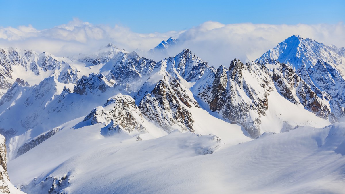 高清雪山风景图片壁纸
