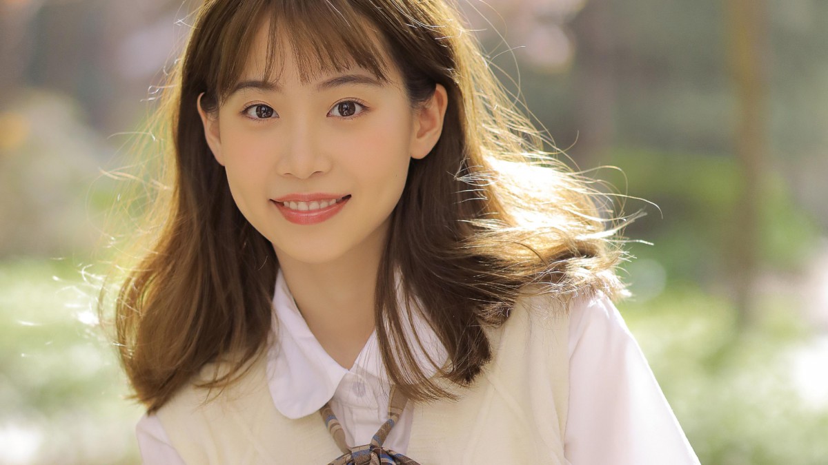 温柔甜美的酒窝美女图片-美女壁纸-高清美女图片-第3图-娟娟壁纸