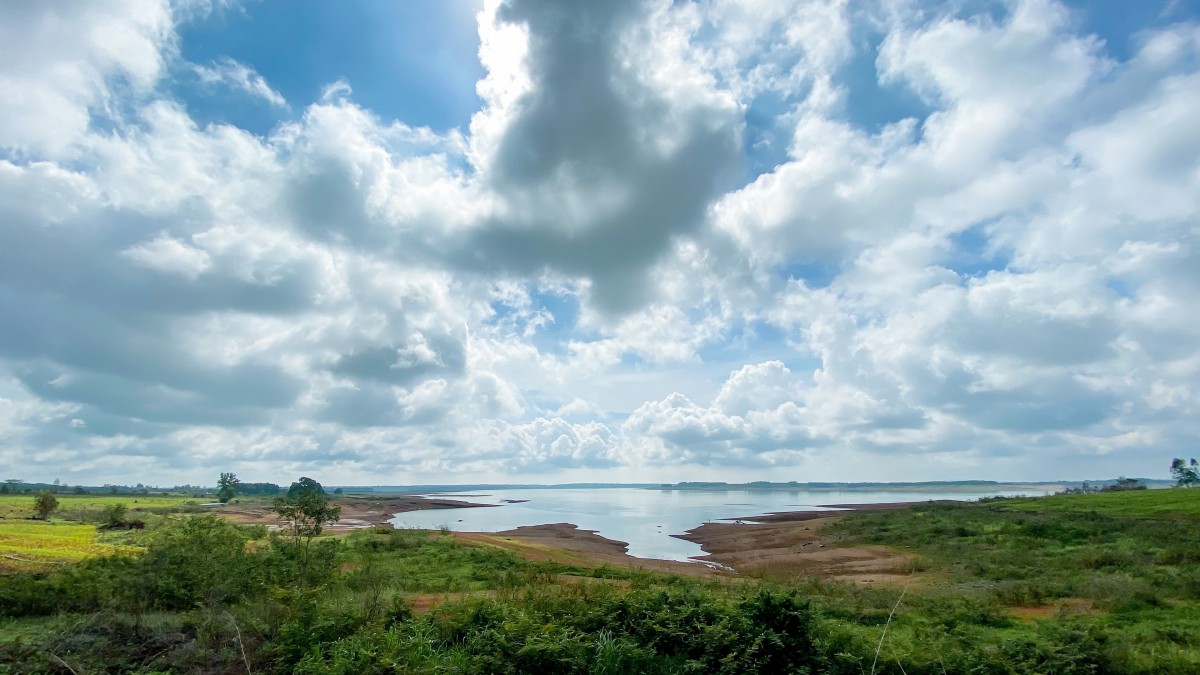 藍天白雲圖片高清大圖-風景壁紙-高清風景圖片-第11圖-娟娟壁紙