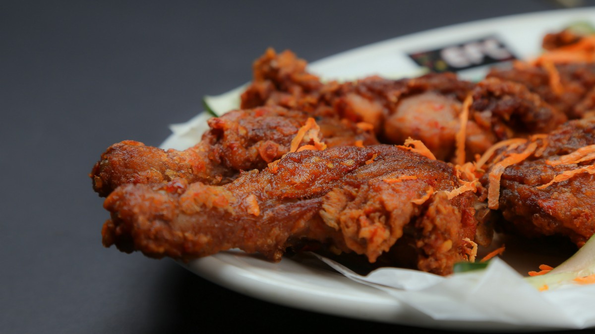 高清炸鸡图片大全-美食壁纸-高清美食图片-第6图-娟娟壁纸