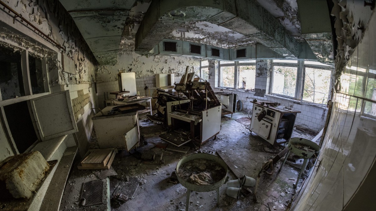 阴森废弃的建筑房子图片1014