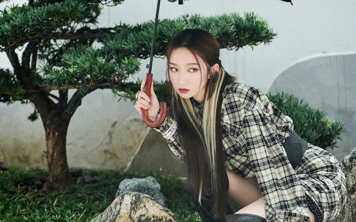 孟美岐娇艳写真图片-美女壁纸-高清美女图片-娟娟壁纸