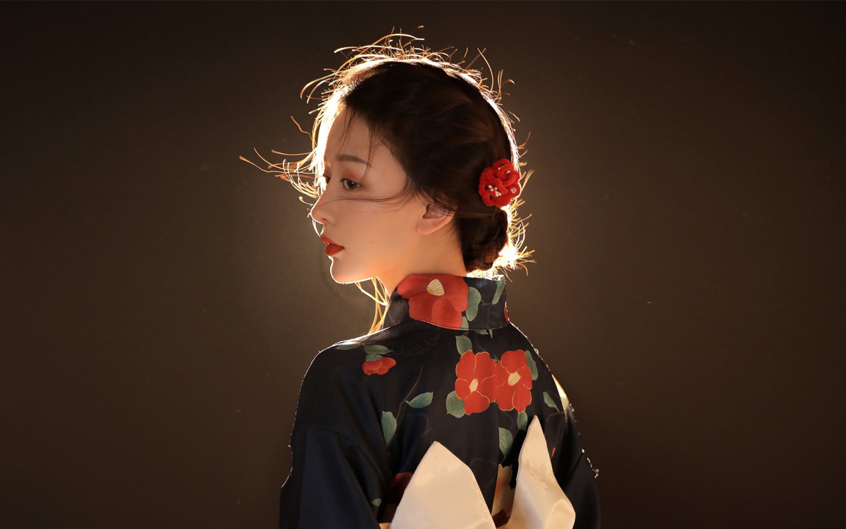 日系和服美女写真壁纸-美女壁纸-高清美女图片-第2图-娟娟壁纸
