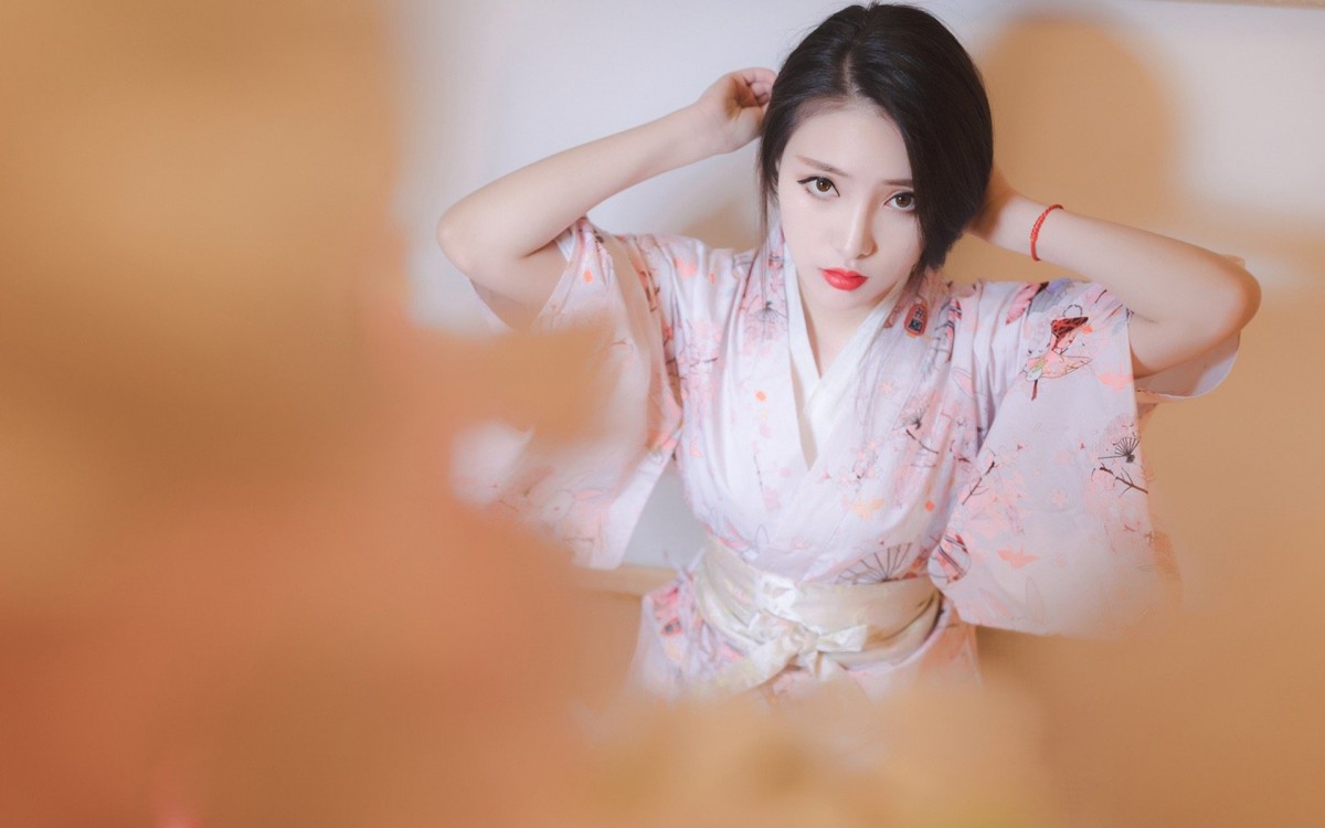 日本和服美女壁纸