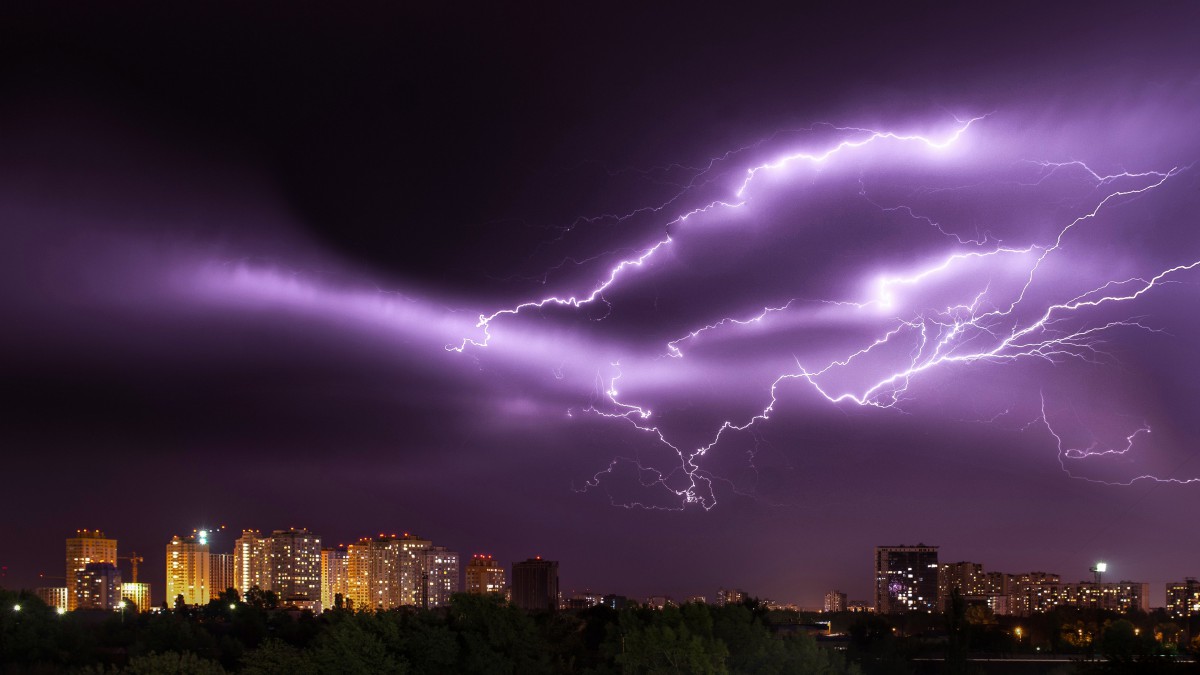 恐怖的閃電雷電圖片-風景壁紙-高清風景圖片-娟娟壁紙