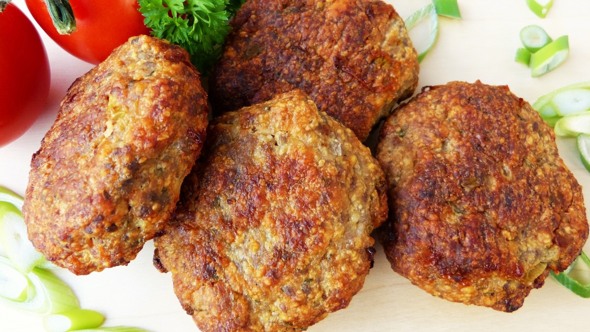 香喷喷油炸肉圆肉饼图片-美食壁纸-高清美食图片-第6图-娟娟壁纸