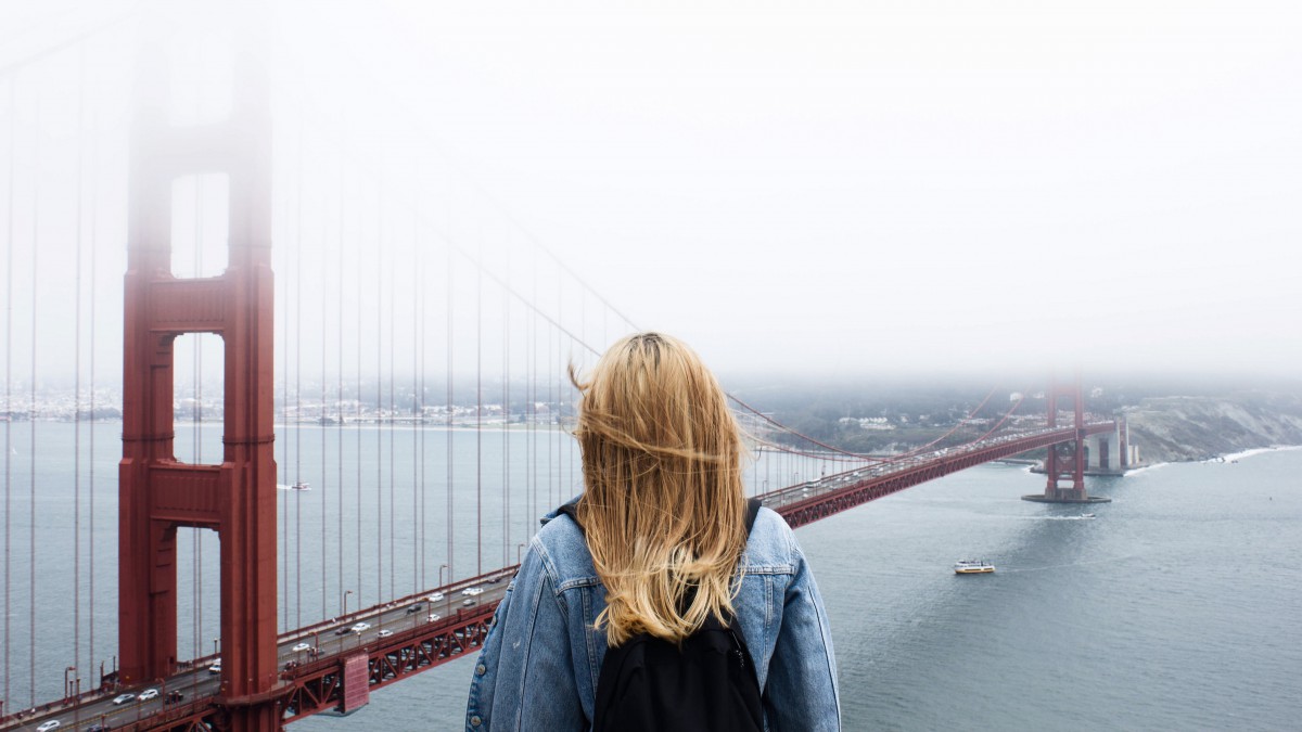 金发美女图片高清-人物壁纸-高清人物图片-第9图-娟娟壁纸