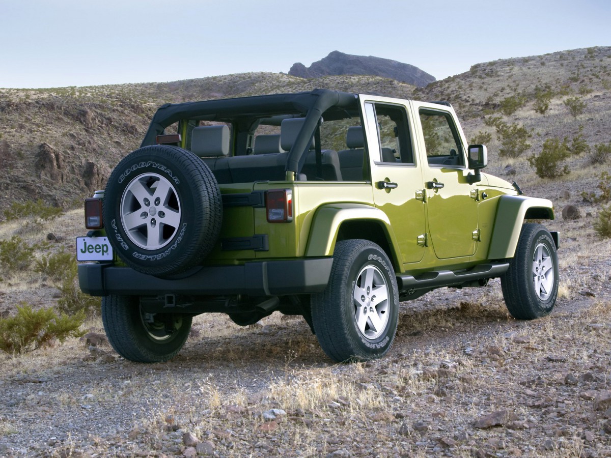 jeep 第一辑,分享一组汽车品牌图片给大家,图中的桌面壁纸壁纸会