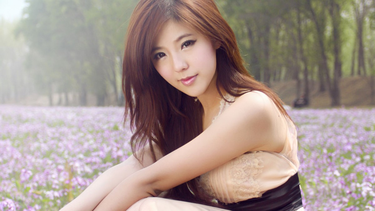 赵奕欢壁纸-美女壁纸-高清美女图片-第4图-娟娟壁纸