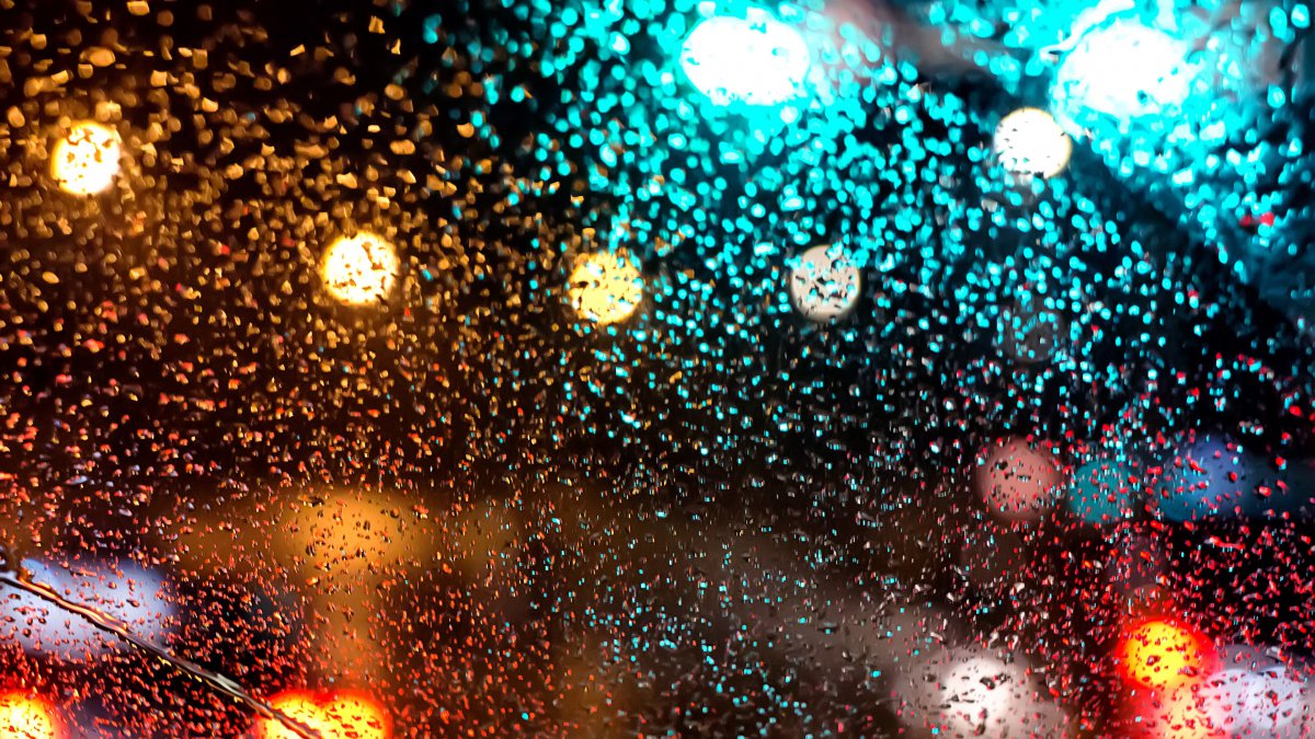 城市,雨天,霓虹灯,玻璃,水滴图片,4k高清其它图片,娟娟壁纸