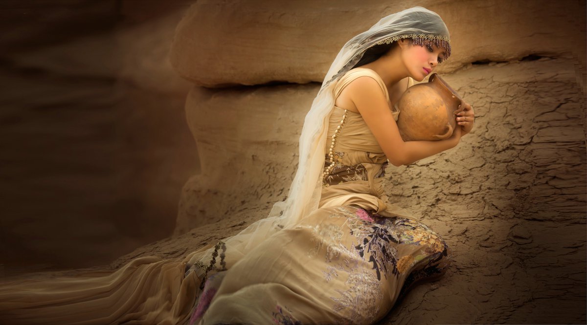 楼兰美女夕阳唯美4k图片图片