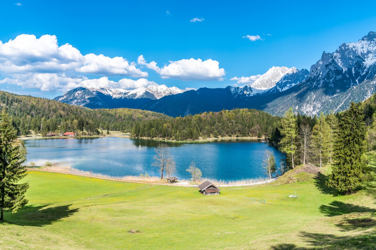 山顶 湖泊 天空 美丽的风景4k图片,4k高清风景图片,娟娟壁纸