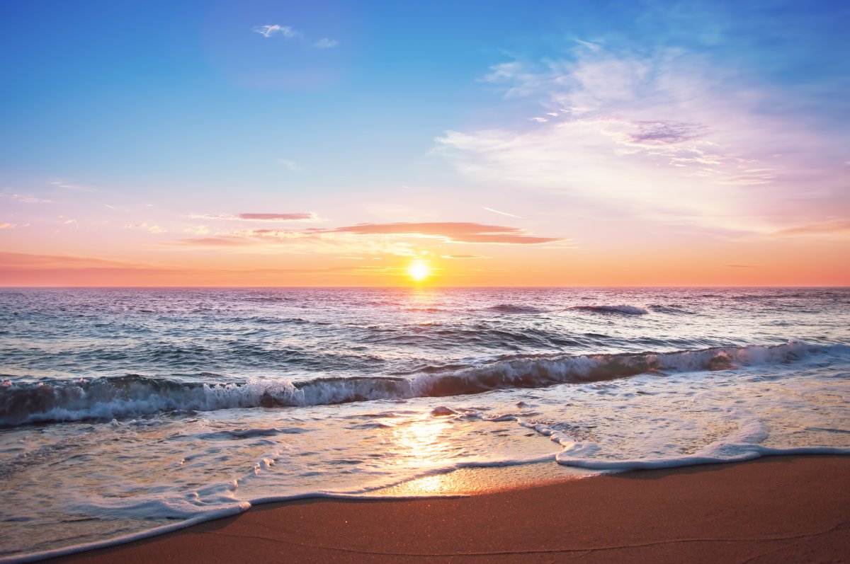 美丽的日出 海滩 地平线 4k风景图片,4k高清风景图片,娟娟壁纸