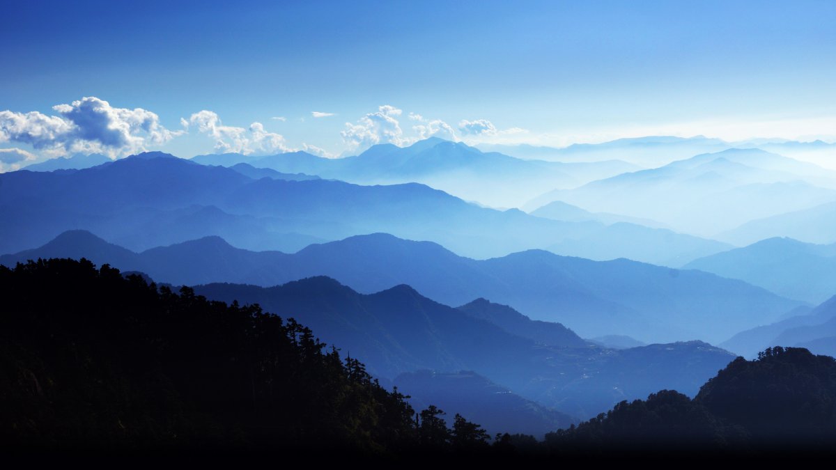 连绵不绝的群山风光图片图片