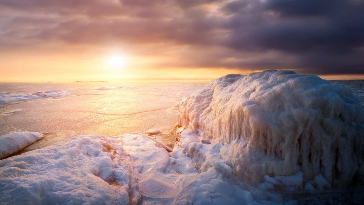 风景壁纸雪景海滩图片