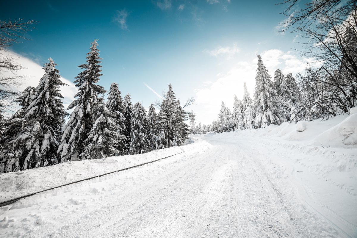 雪盖公路4k风景图片,4k高清风景图片,娟娟壁纸