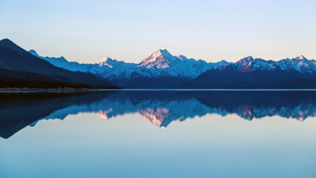 山湖泊风景5K高清图片