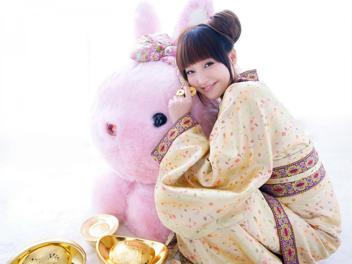 金莎《兔女郎》兔年壁纸-美女壁纸-高清美女图片-娟娟壁纸