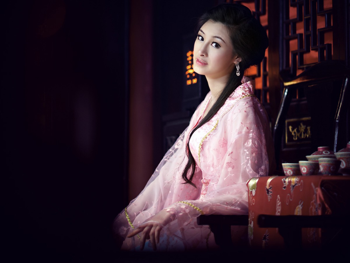 古典琵琶美女壁纸1010