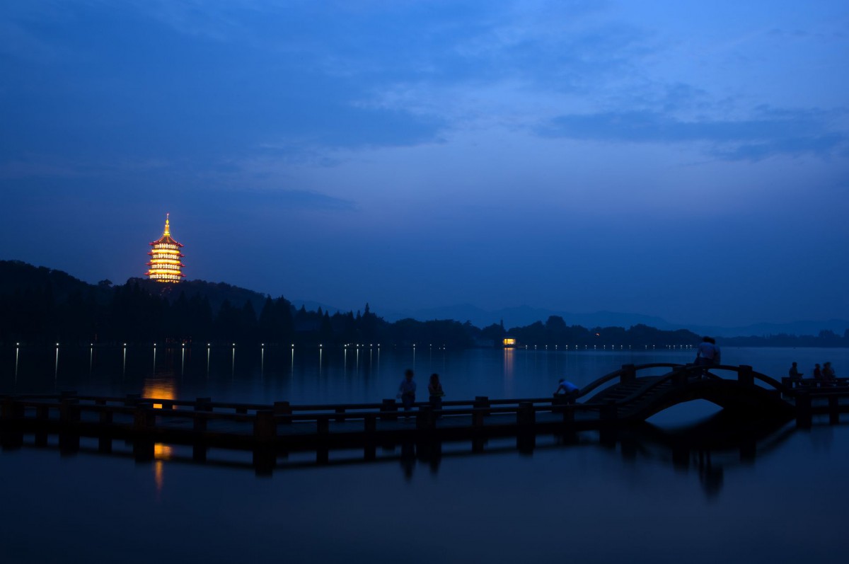 美丽的杭州西湖风光-风景壁纸-高清风景图片-第20图-娟娟壁纸