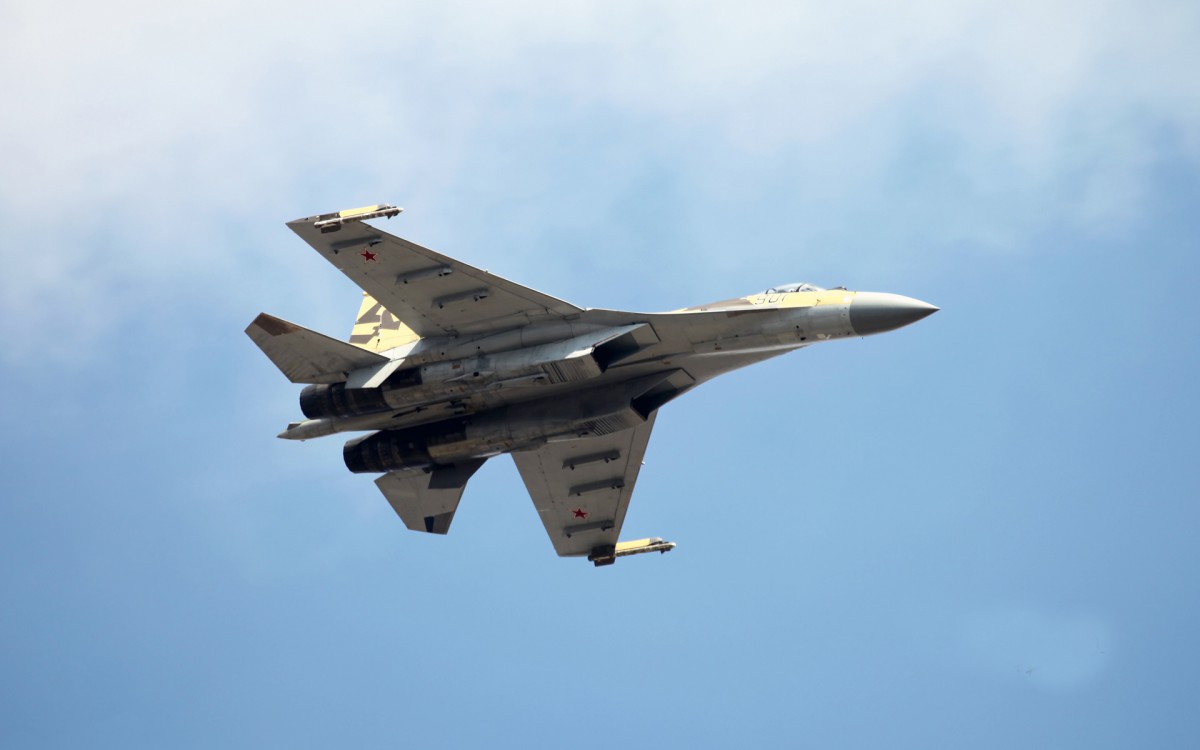 苏-35战斗机图片桌面壁纸-汽车壁纸-高清汽车图片-第5图-娟娟壁纸