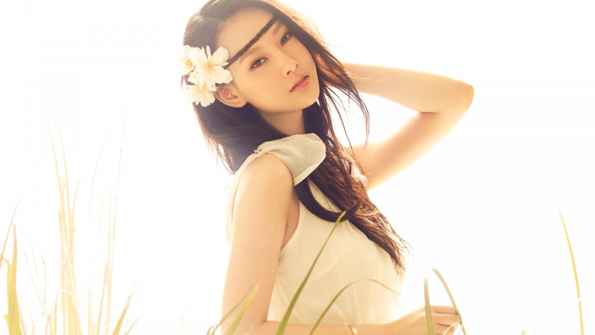 美空美女明星高清壁纸(下辑)(1/20)